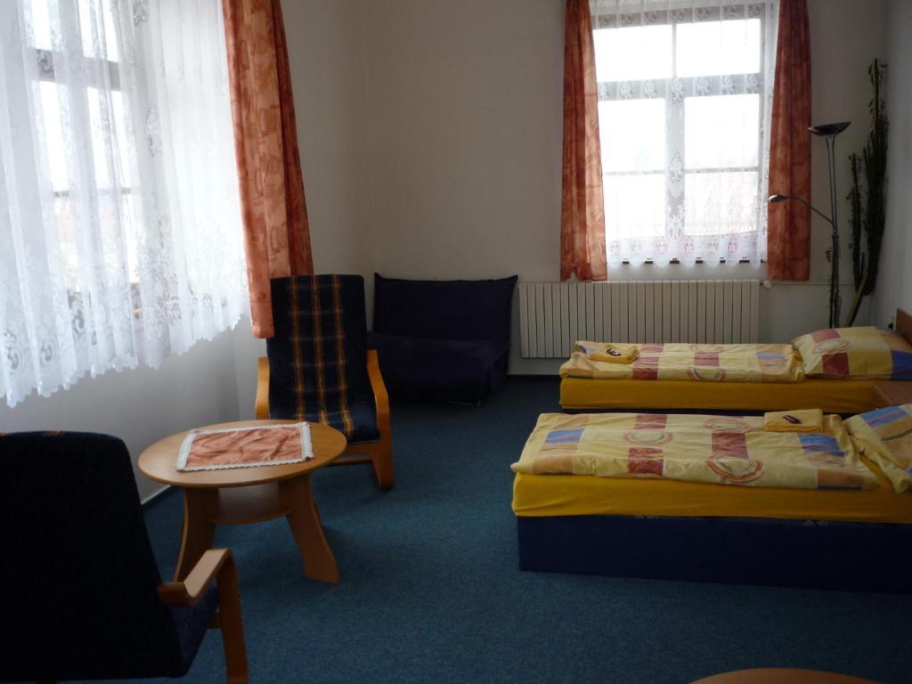 Koleje Zamecek Hotel Леднице Екстериор снимка